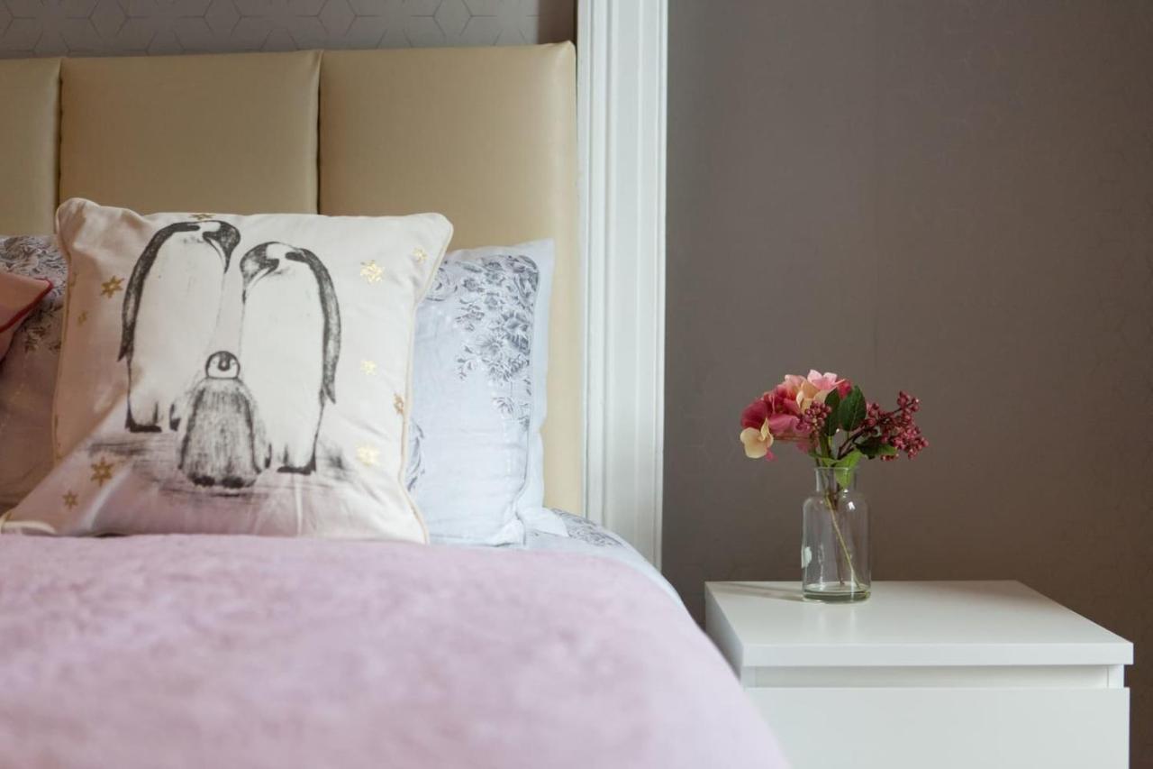 Stunning 2-Bed Apartment In Central Edinburgh Luaran gambar