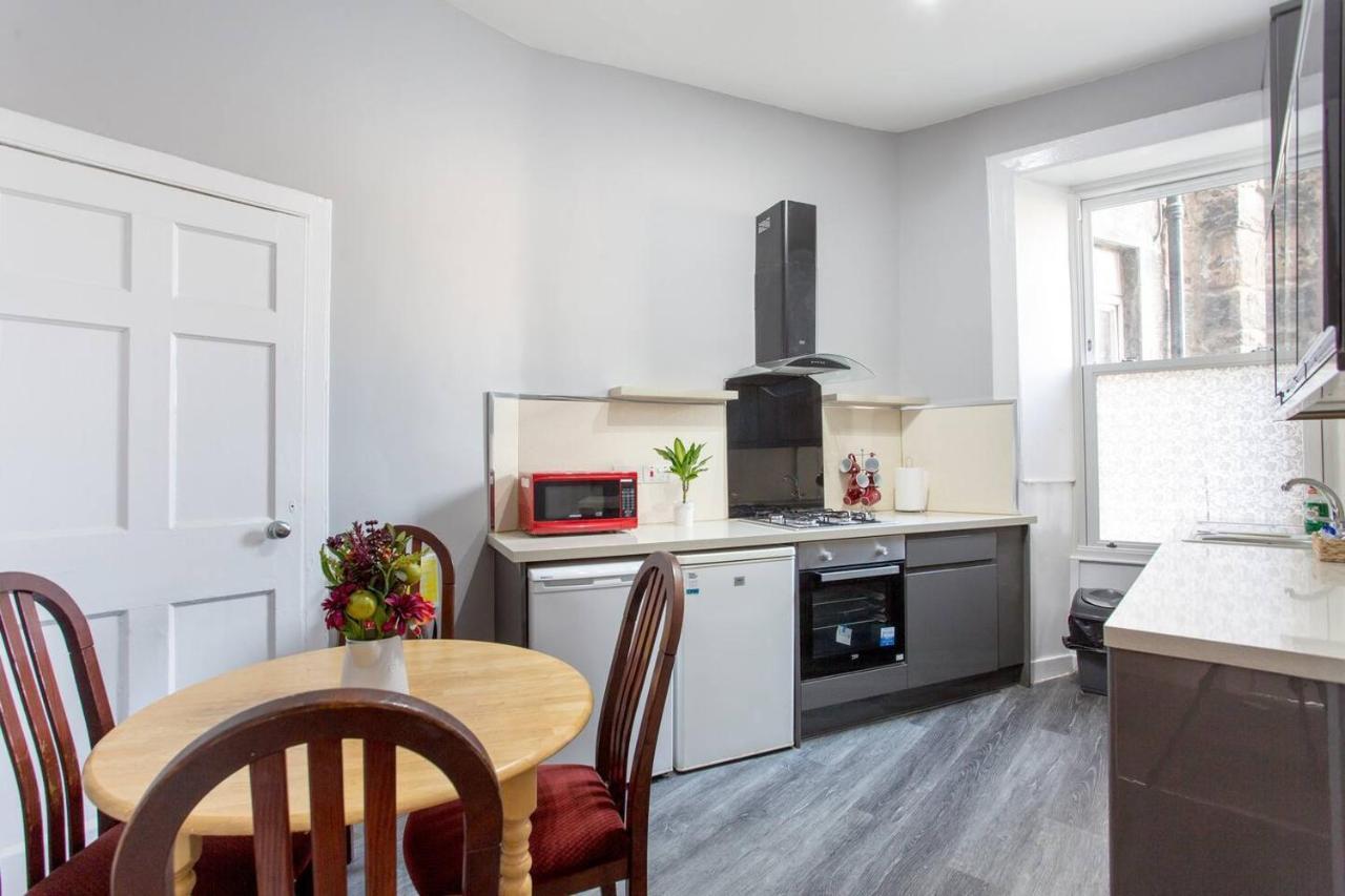 Stunning 2-Bed Apartment In Central Edinburgh Luaran gambar