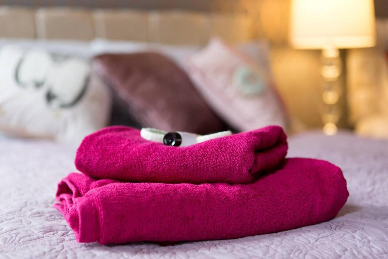 Stunning 2-Bed Apartment In Central Edinburgh Luaran gambar